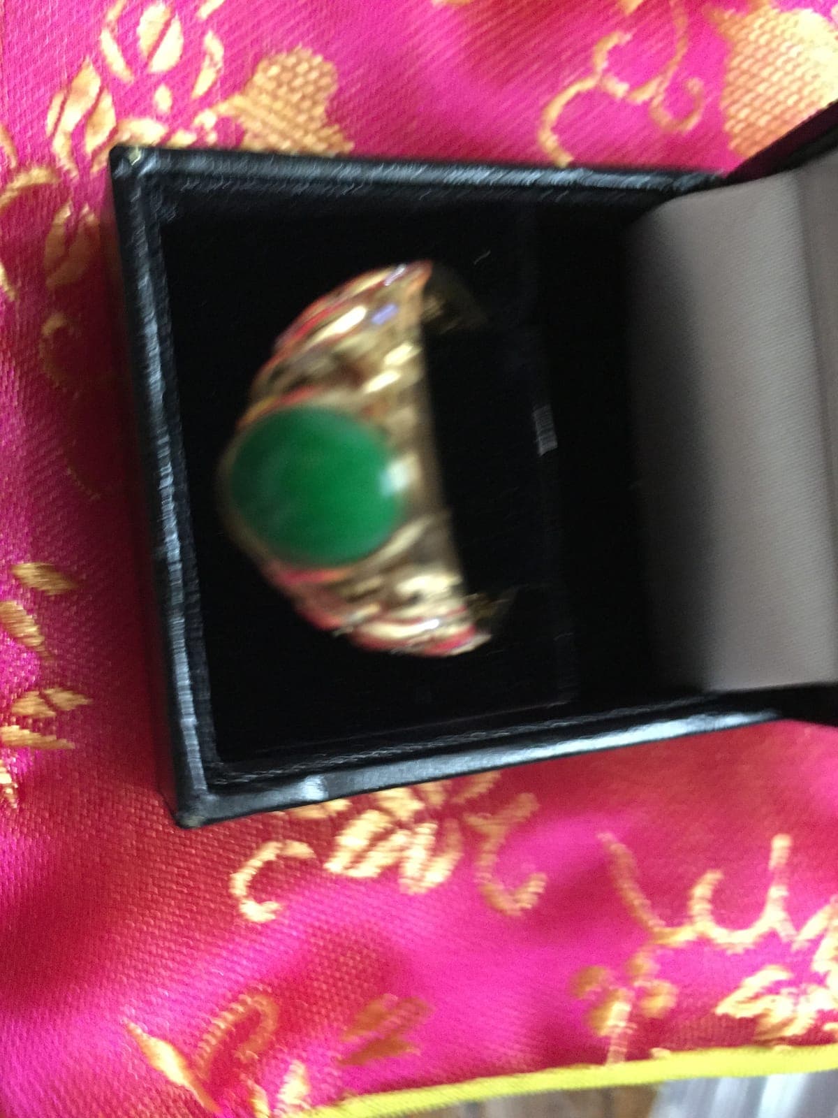 Jadeite & Gemstones