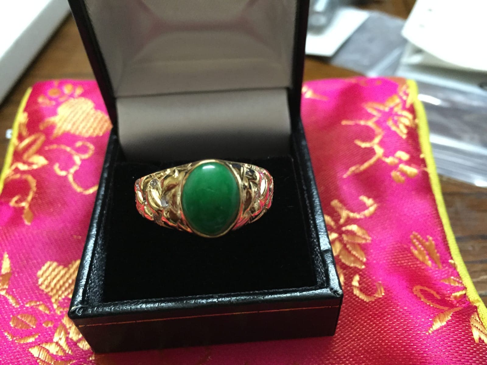 Green Jadeite Cabochon Ring — Gold Filigree
