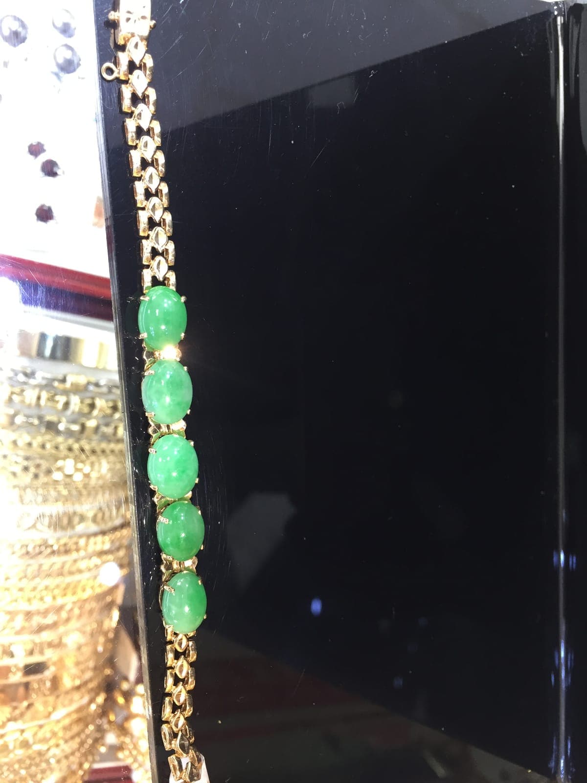Jadeite Cabochon Bracelet — Gold Link
