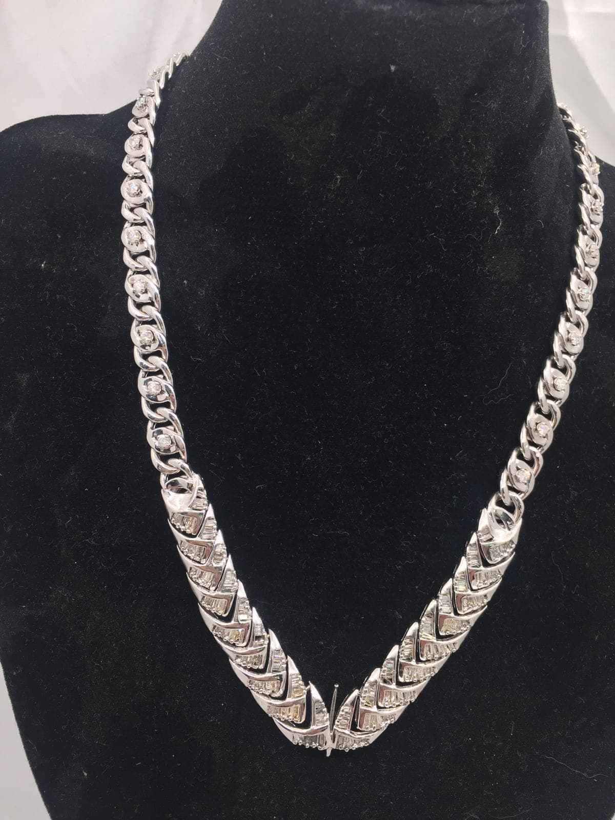 Diamond Chevron Link Necklace — White Gold
