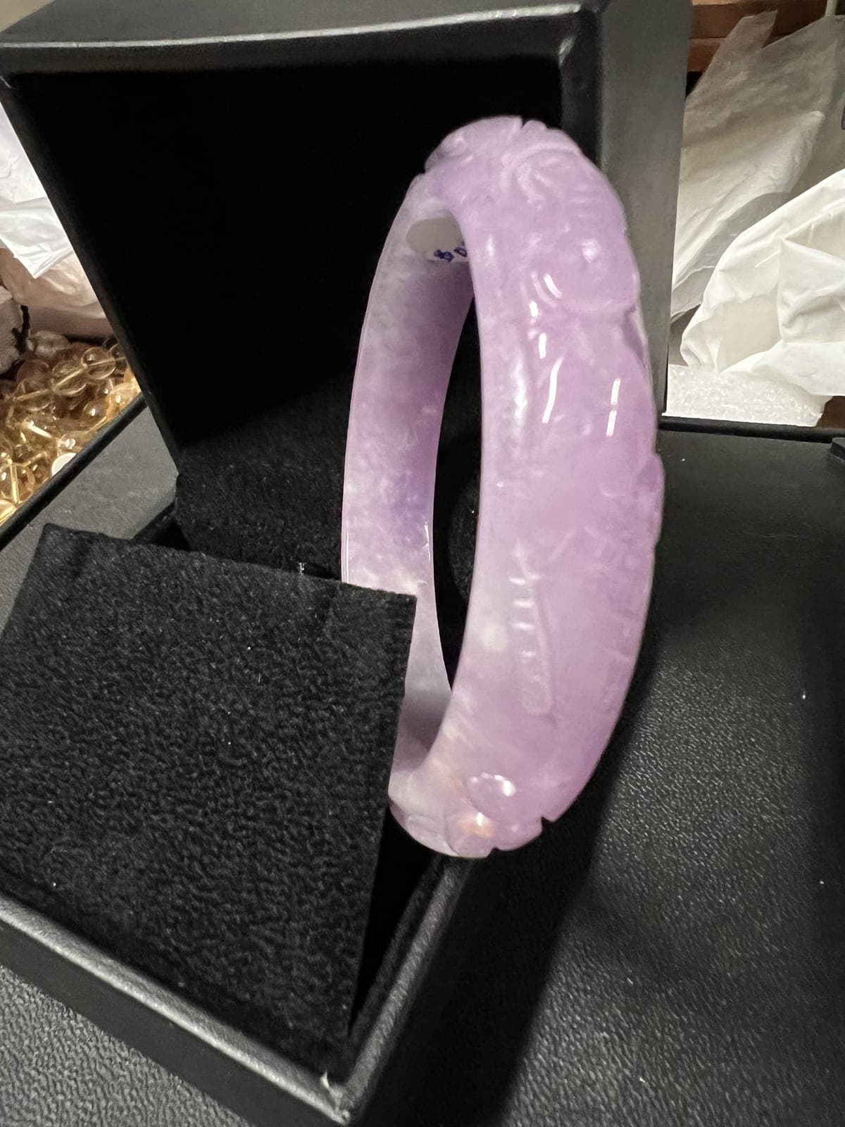 Lavender Jadeite Carved Floral Bangle